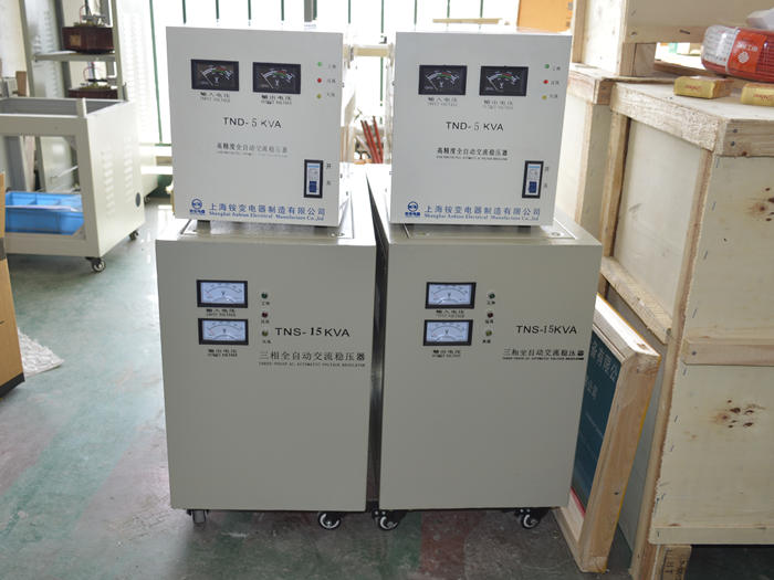 交流稳压电源TNS-9KW三相380V自动稳压器9KVA