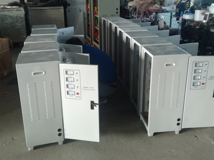 全自动SVC TNS-6KVA三相交流电源稳压器6KW